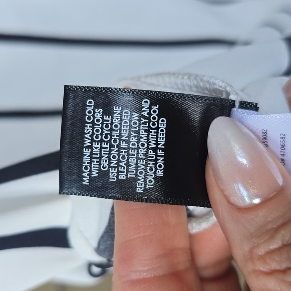 Torrid Harper Flutter Sleeve Blouse Black White Stripe 2X - Picture 12 of 14